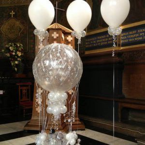 Huwelijk Ballondecoratie in mand