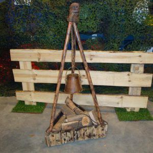 Kampvuur met vlamlampjes