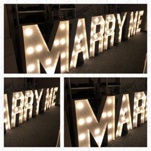 Marry Me letters met verlichting Marry Me letters met verlichting
