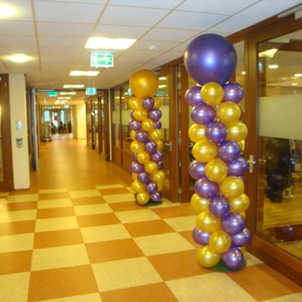 Ballonnenpilaar met Topballon