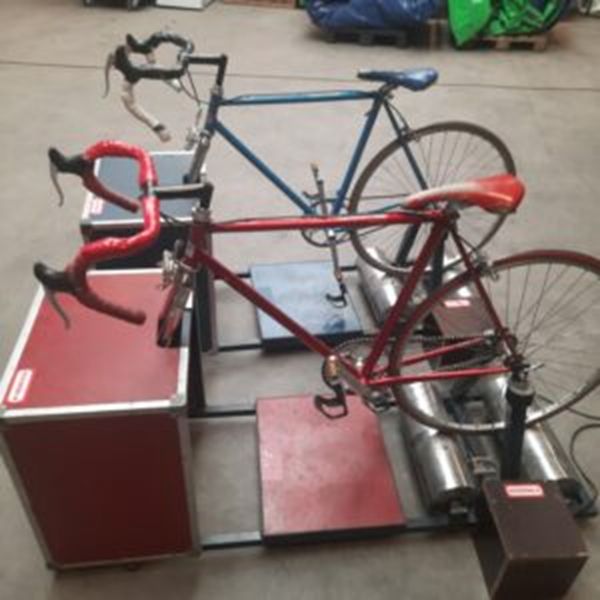 Fietsen tegen de Klok