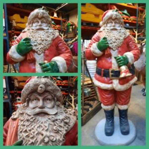 Kerstman Beeld Groot 230 cm hoog