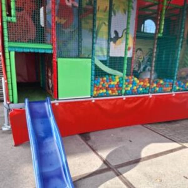 Mobiele Ballenbak / Speelaanhanger