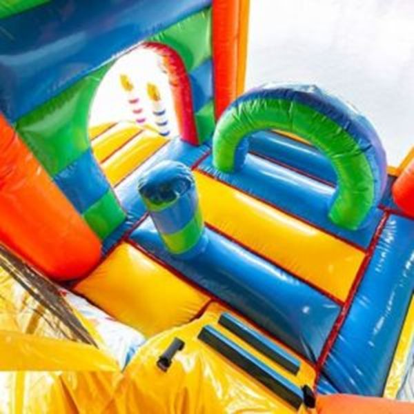 Multiplay Party met Dakje 12 Multiplay Party met Dakje 12